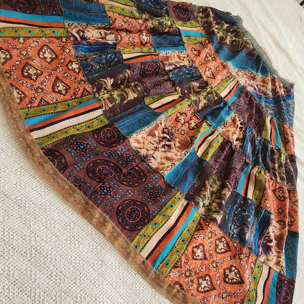 The Pyramid Collection Vibrant Patchwork A-Line S… - image 2